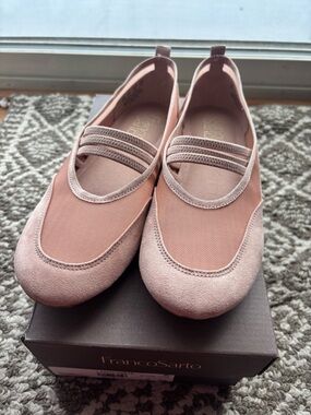 Franco Sarto L-Fietta Pink slip-ons Mary Jane